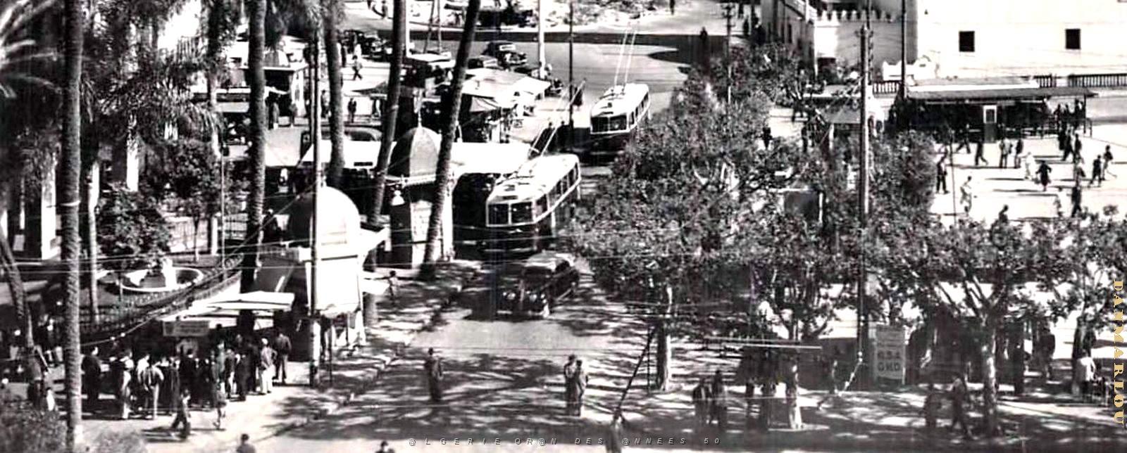 2812- Alger - Place du Gouvernement2 - 1951.jpg